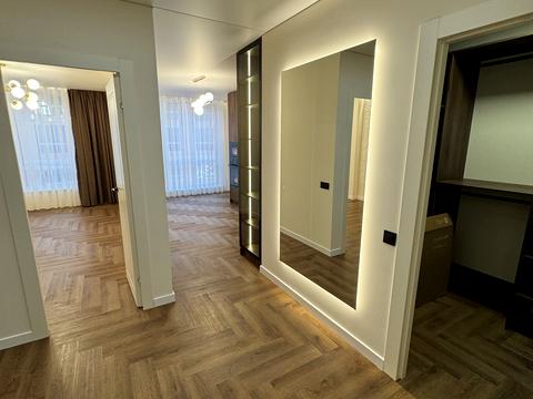 квартира за адресою Романа Левицького вул., (Будинок 2)