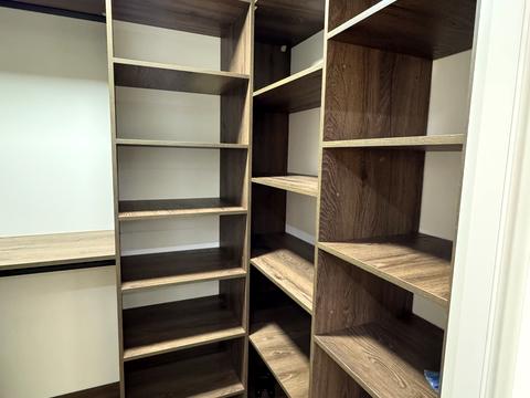 квартира за адресою Романа Левицького вул., (Будинок 2)