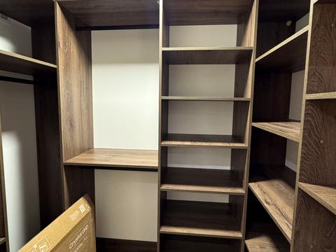 квартира за адресою Романа Левицького вул., (Будинок 2)