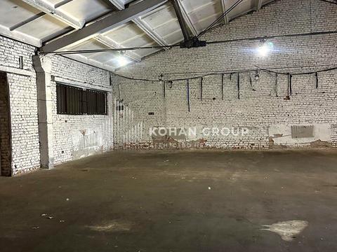 комерційна за адресою Гетьмана Мазепи вул. (Красовського), 3/1