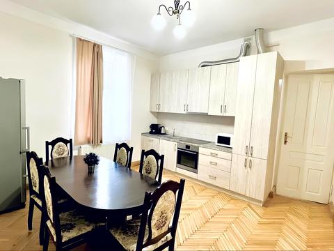 квартира по адресу Коперника ул., 26