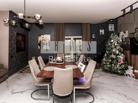 будинок за адресою Лісова