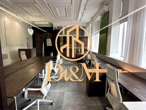 комерційна за адресою Київ, Богдана Хмельницького вул., 32