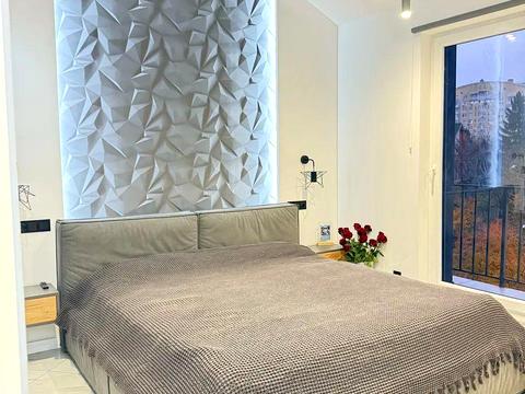 квартира за адресою Озерянська вул. (Муранова), 13