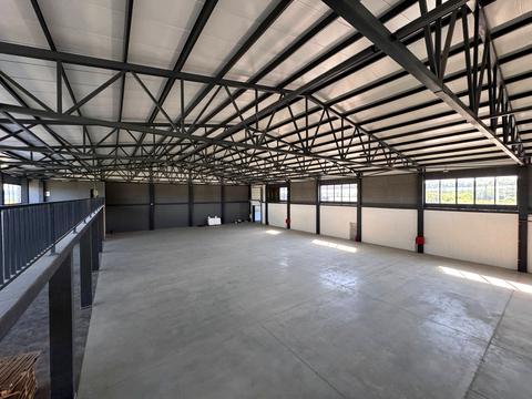 коммерческая по адресу Об'їзна, 1