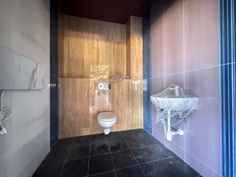 коммерческая по адресу Об'їзна, 1