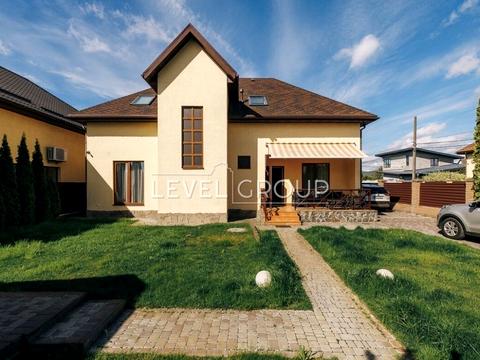 будинок за адресою Сонячна вул.