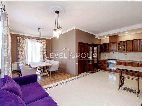 будинок за адресою Сонячна вул.