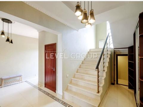 будинок за адресою Сонячна вул.