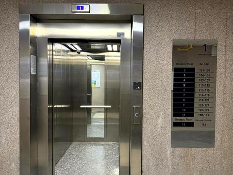 комерційна за адресою Київ, Басейна вул., 7