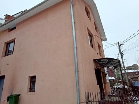 коммерческая по адресу Пантелеймона Куліша, 3