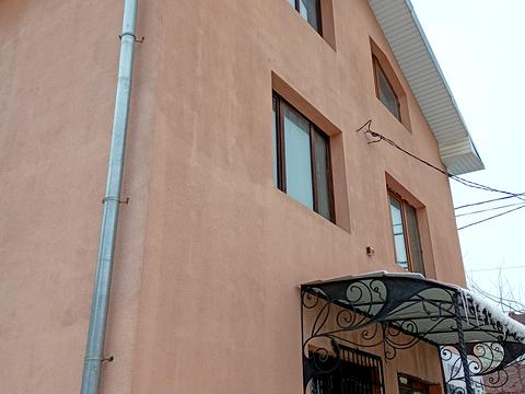 коммерческая по адресу Пантелеймона Куліша, 3