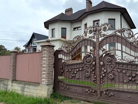 будинок за адресою 2 провулок Озерний, 1