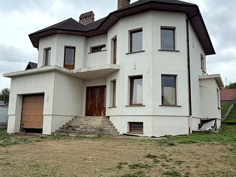 дом по адресу 2 провулок Озерний, 1