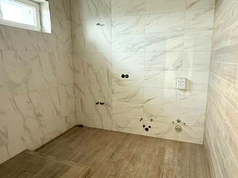 дом по адресу 2 провулок Озерний, 1