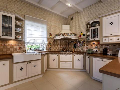 будинок за адресою с. Іванковичі, Соборна вул.