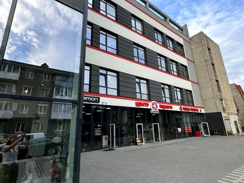 комерційна за адресою Чернівці, Ясська вул. (Миколи Ковальчука), 3