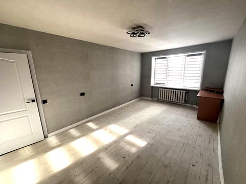 квартира за адресою Центральна вул., 1