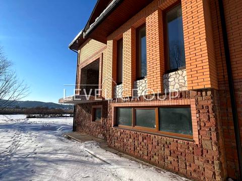 будинок за адресою Центральна вул.