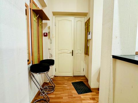 комерційна за адресою Київ, Лютеранська вул., 30