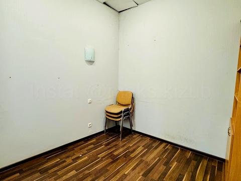 комерційна за адресою Київ, Лютеранська вул., 30