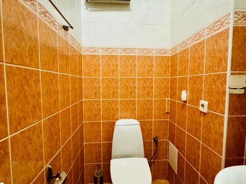 комерційна за адресою Київ, Лютеранська вул., 30