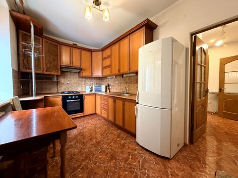 квартира за адресою Богдана Лепкого вул., 35