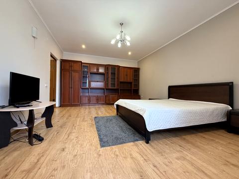 квартира за адресою Богдана Лепкого вул., 35