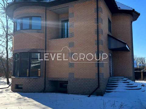 будинок за адресою Центральна вул.