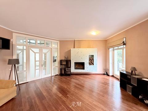 коммерческая по адресу Гайдамацька ул. (Волзька), 24