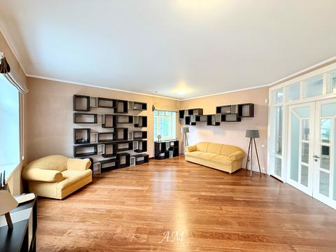 коммерческая по адресу Гайдамацька ул. (Волзька), 24