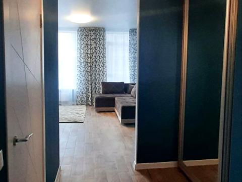 квартира за адресою Любомира Гузара просп. (Космонавта Комарова), 13