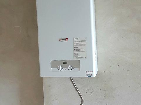 квартира за адресою Молодіжна вул., 8