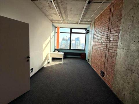 комерційна за адресою Київ, Євгена Коновальця вул. (Щорса), 44-А