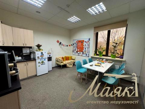 коммерческая по адресу Красиловская ул., 11