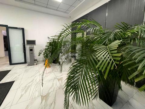 комерційна за адресою Київ, Миколи Міхновського бульв. (Дружби народів), 19