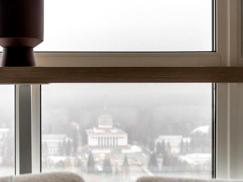 комерційна за адресою Васильківська вул., 100-А