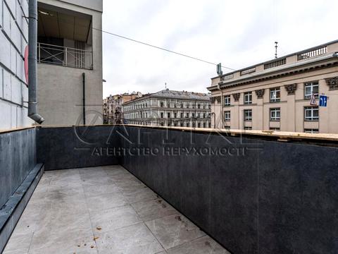 коммерческая по адресу Евгения Чикаленко ул. (Пушкінська), 20