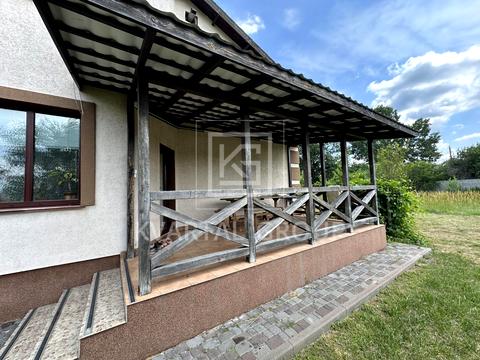 будинок за адресою Жовтнева