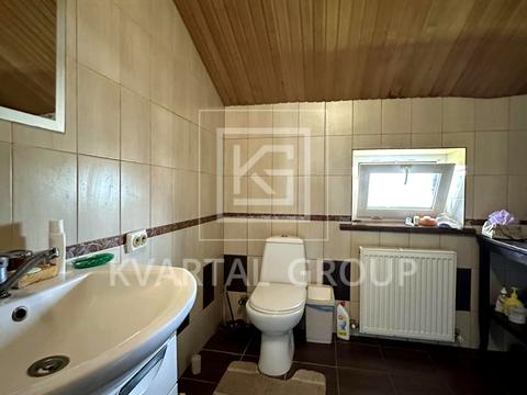 будинок за адресою Жовтнева