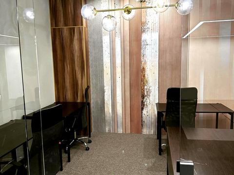 комерційна за адресою Антоновича вул. (Горького), 44