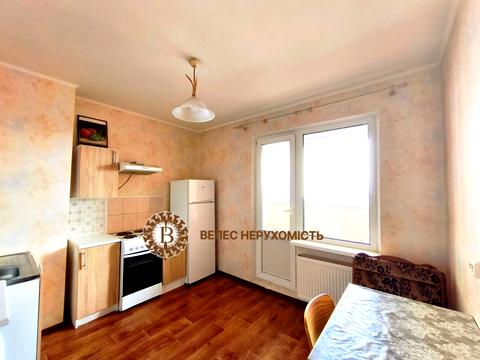 квартира за адресою Сергія Данченка вул., 1