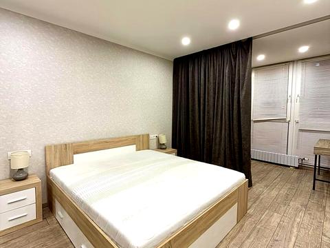 квартира за адресою Миколи Ушакова вул., 1-Д