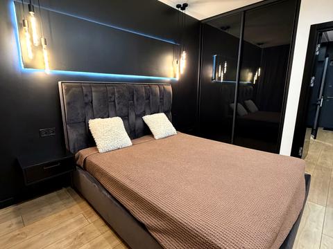 квартира по адресу Червоной Калины просп., 56а