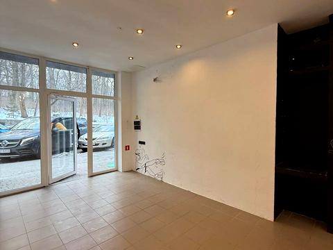 комерційна за адресою Володимира Великого вул. (Артема), 3