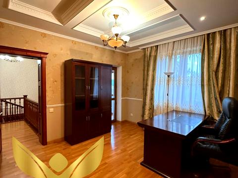 будинок за адресою Поповича вул.