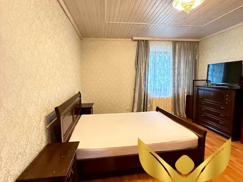 будинок за адресою Поповича вул.