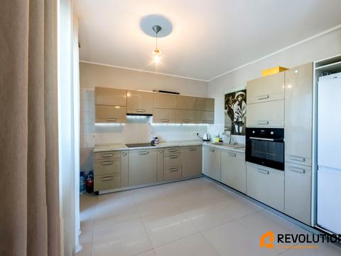 квартира за адресою Прилужна вул., 4/15