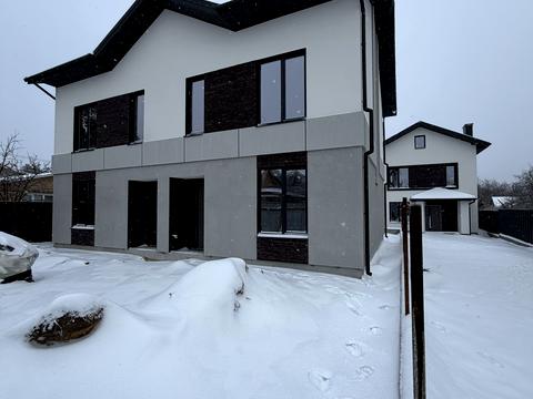 будинок за адресою Українська вул.