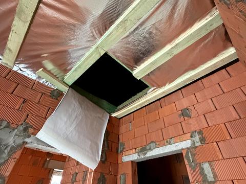 будинок за адресою Українська вул.